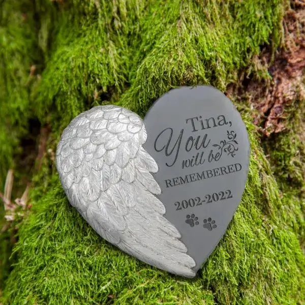 Pet Memorial Stones 11 Heart-shaped Stones