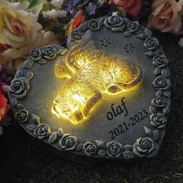 Pet Memorial Stones 9 Lighted & Solar Stones