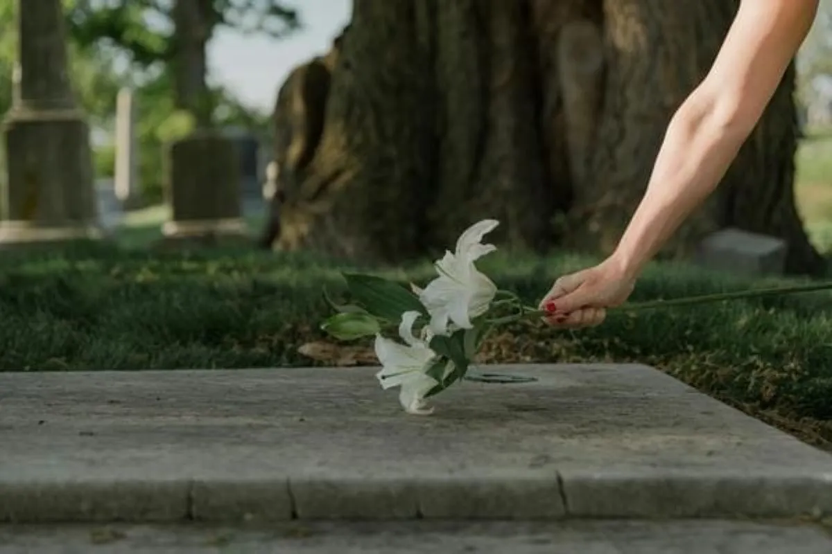 Catholic Prayers for the Death of a Pet