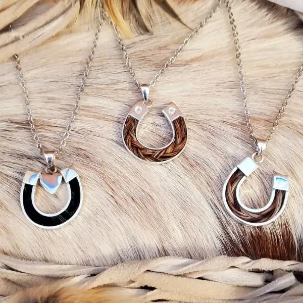 Horse Memorial Necklace 1 Hair-Inclusive Pendants Horse Memorial Necklaces