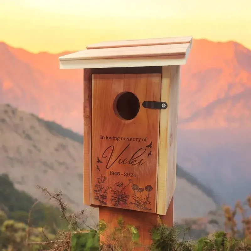 Bird Memorial Guide 4 Memorial Bird Houses